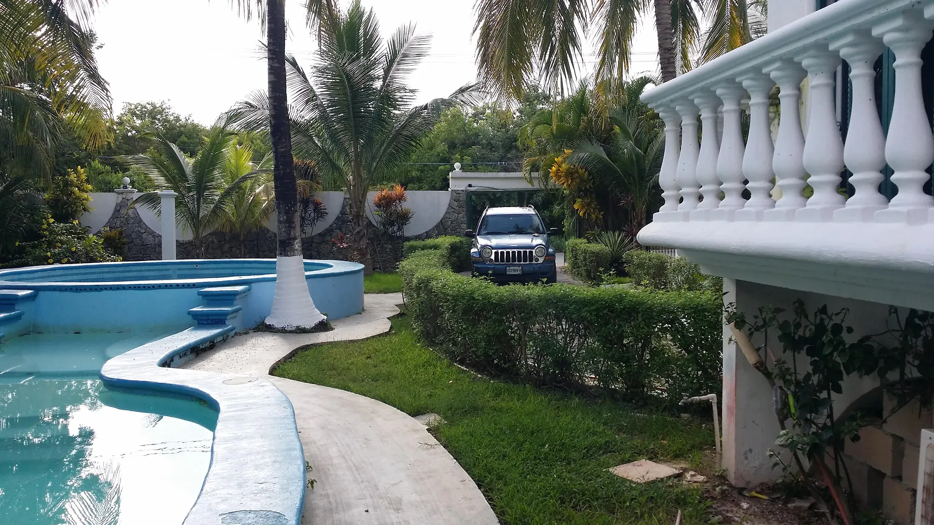 Mansion Giahn Bed & Breakfast Канкун